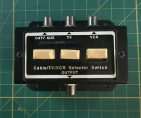 30668 ACE Video Coax Switch High Isolation Game Plug