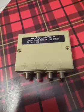 151248 ARCHER Ar Her Antenna Cable Video Selector Switch Cat #3