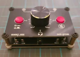 GFJ651 DOUK AUDIO Mini Microphone Headset Speaker Switcher