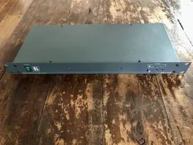VM-1110XL KRAMER Balanced Audio Distributor