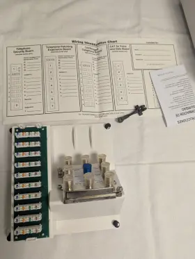 078477769065 LEVITON Phone Video Splitter #3