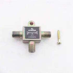C5002 LEVITON Video Distribution Splitters