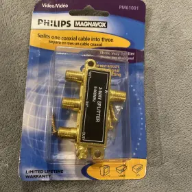 PM61001 PHILIPS Magnavox Splitter