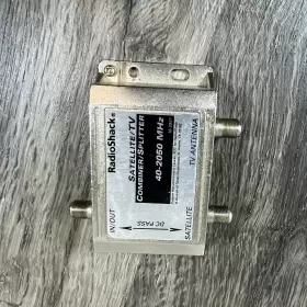 16-2581 RADIOSHACK Satellite Tv Signal Combiner Splitter #2