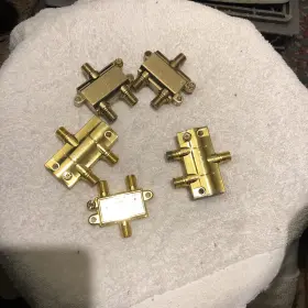 5678-9235 RADIOSHACK Radio Coaxial Splitters Combiners