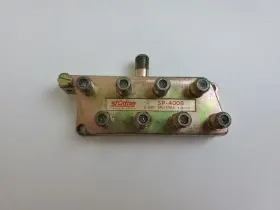 SP-4008 STARTRON Splitter