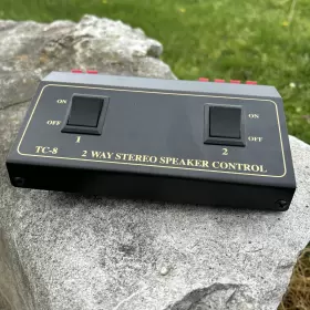 TC-8 SWITCHING Speaker Selector Switch Switcher Box Splitter
