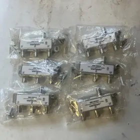 MMC1003HAS VERIZON Moca Splitter