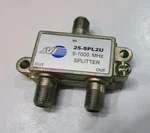 Good Working Vintage Two Way Port Splitter Jvi 25-spl2u 5 - 1000 Mhz Old Coaxial. Fixed Price $20.00.