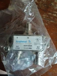 Amphenol Broadband Solutions 2way Digital Splitter Bds1202h Out -4.0db 5-1218mhz. Fixed Price $6.00.