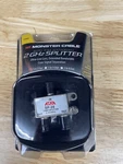 Monster Cable Aska 2 Ghz Splitter New In Package. Fixed Price $15.99.