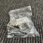 Extreme/amphenol 2-way Digital 1ghz High Performance Coax Cable Splitter Bds102h. Fixed Price $7.63.