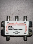 Ideal Industries Digital Cable Splitter 4-way 2.4 Ghz 85-334. Fixed Price $12.99.