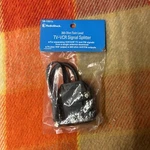 Radio Shack 15-1251a 300-ohm Twin Lead Coaxial Tv / Vcr Signal Splitter - Nos. Fixed Price $11.99.