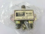 Steren 2-way 2.4ghz 90db Power Pass Splitter - 201-242. Fixed Price $5.90.